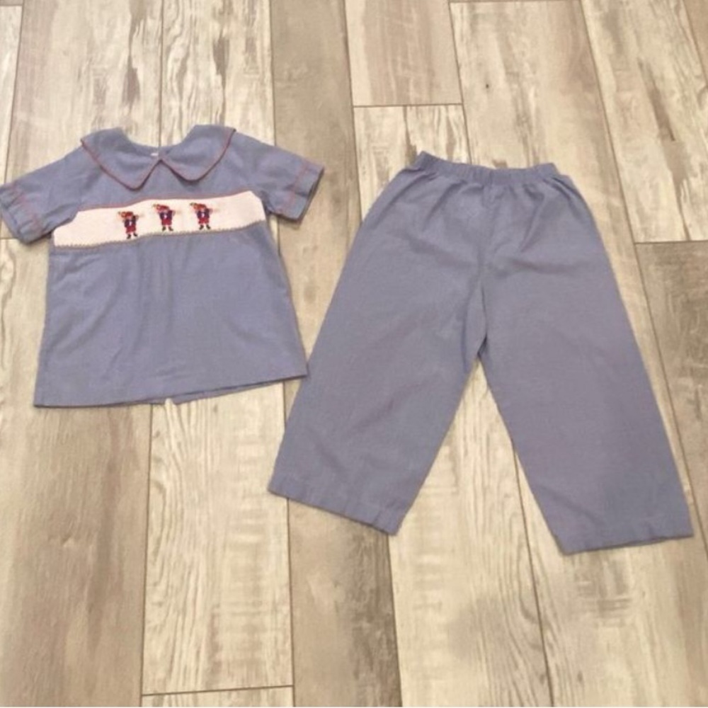 Castles and crowns Smocked boy set